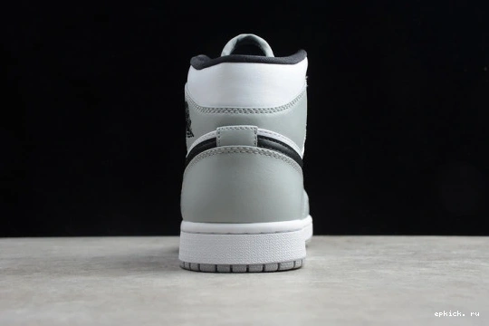 EP Smoke 554724-092 Grey 1 Jordan Light 554724-092 Mid 0215